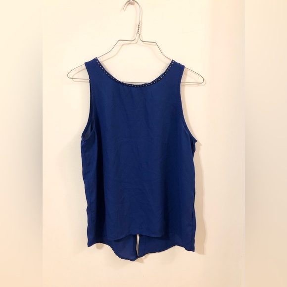 Renee C. Edmondo Stud Detailed Split-Back Blouse, Blue, Size M - Picture 2 of 6